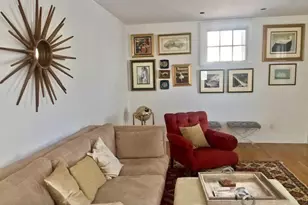 71 Abbottsford, Brookline, MA 02446 - Photo 20