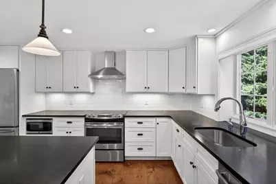 367 Deer Meadow Ln, Chatham, MA 02633 - Photo 6