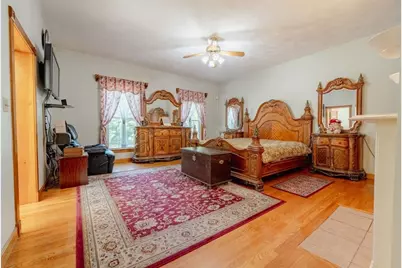 33 Water St, Medford, MA 02155 - Photo 2