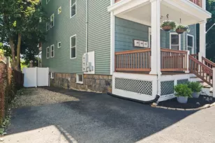 10 Ashmont Ct, Boston, MA 02122 - Photo 20