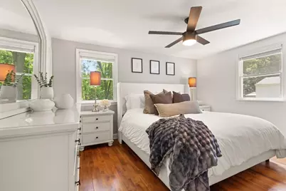 10 Lucille Ave, Westford, MA 01886 - Photo 12