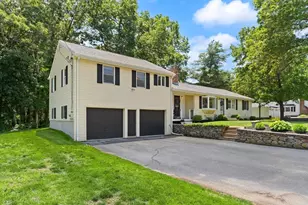 10 Lucille Ave, Westford, MA 01886 - Photo 2