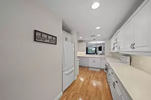 877 Auburnville Way, Whitman, MA 02382 - Photo 8