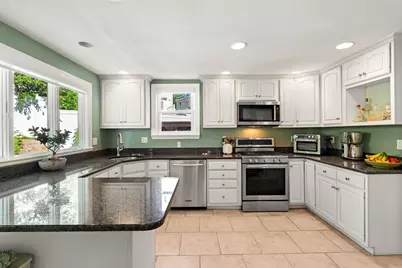 17 Landon Road, Milton, MA 02186 - Photo 8