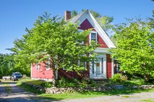 110 Center St, Plympton, MA 02367 - Photo 2