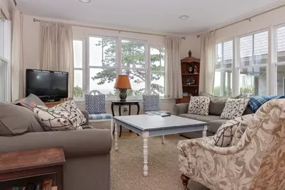 56 Plymouth Ave, Duxbury, MA 02332 - Photo 4