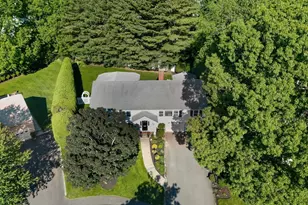 180 Meetinghouse Cir, Needham, MA 02492 - Photo 32