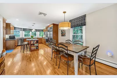 180 Meetinghouse Circle, Needham, MA 02492 - Photo 8