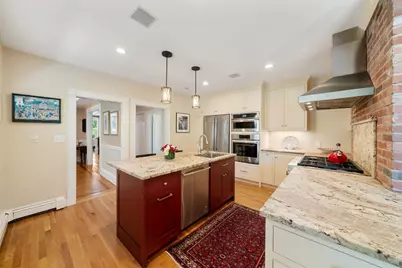 51 Chestnut Street, Boston, MA 02129 - Photo 14