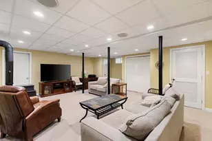 4 Circle St, Middleton, MA 01949 - Photo 22