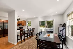4 Circle St, Middleton, MA 01949 - Photo 10