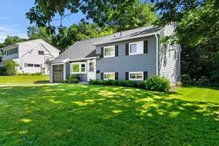 51 Hadley Rd, Framingham, MA 01701 - Photo 2