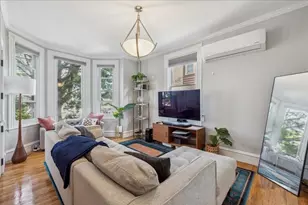 46 Beacon, Somerville, MA 02143 - Photo 6