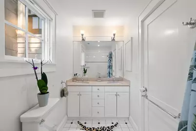 19 Saville Street, Cambridge, MA 02138 - Photo 16