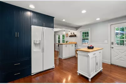 48 Cedar St, Dedham, MA 02026 - Photo 8