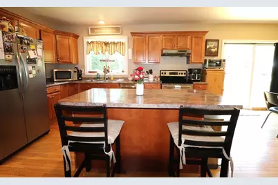 2 Collins Ln, Dartmouth, MA 02747 - Photo 18