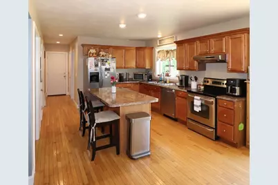 2 Collins Ln, Dartmouth, MA 02747 - Photo 16