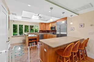 42 Temple Rd, Wellesley, MA 02482 - Photo 6