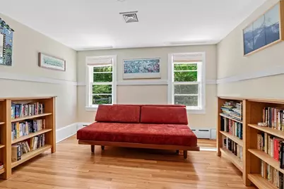 42 Temple Road, Wellesley, MA 02482 - Photo 14
