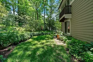 42 Temple Rd, Wellesley, MA 02482 - Photo 34