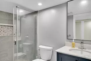 7 Liana, Woburn, MA 01801 - Photo 14