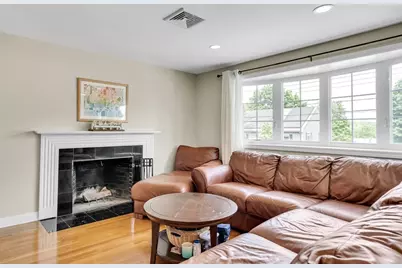 7 Liana, Woburn, MA 01801 - Photo 4