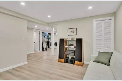 7 Liana, Woburn, MA 01801 - Photo 18