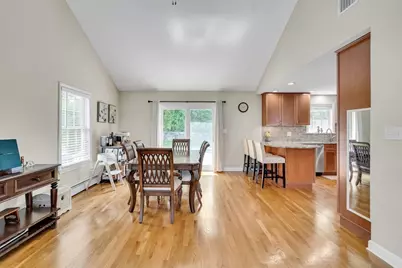 7 Liana, Woburn, MA 01801 - Photo 6