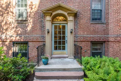 16 Ware Street #31, Cambridge, MA 02138 - Photo 2