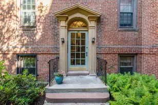 16 Ware St, Cambridge, MA 02138 - Photo 2
