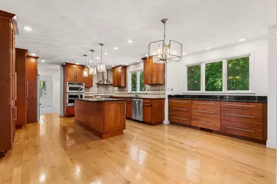 18 Equestrian Dr, North Andover, MA 01845 - Photo 6