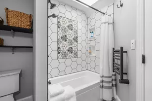 2R Dearborn, Salem, MA 01970 - Photo 20