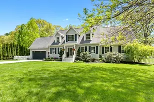 5 Jamaica Ln, Haverhill, MA 01830 - Photo 2