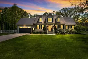 5 Jamaica Ln, Haverhill, MA 01830 - Photo 1