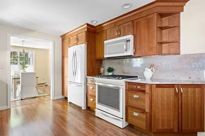 13 Mills Point #13, Middleton, MA 01949 - Photo 8