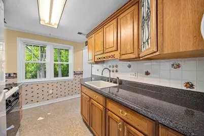 27 Nadine Rd, Brockton, MA 02302 - Photo 32