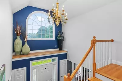 307 Chestnut Street, Hudson, MA 01749 - Photo 4