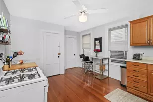 725 E 3rd St, Boston, MA 02127 - Photo 12
