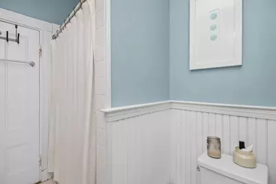 725 East 3rd St, Boston, MA 02127 - Photo 26