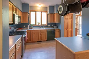 7 E Buckland Rd, Buckland, MA 01370 - Photo 10