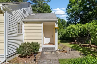 64 Lakeside Dr, Groton, MA 01450 - Photo 8