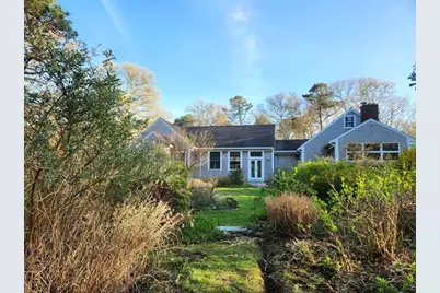 988 Crowells Bog Rd, Brewster, MA 02631 - Photo 4