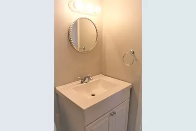 127 Kings St #304, Franklin, MA 02038 - Photo 12