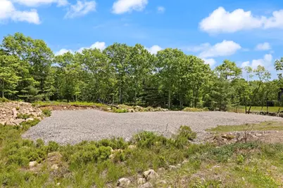 376 Mountain St, Sharon, MA 02067 - Photo 2