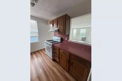 72 Cabot St #8, Beverly, MA 01915 - Photo 4