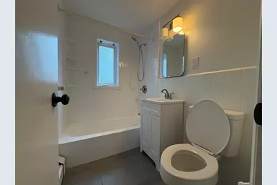 1 Albert Dr #8, Woburn, MA 01801 - Photo 4