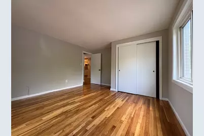 1 Albert Dr #8, Woburn, MA 01801 - Photo 8