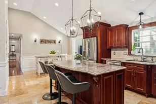 6 Suntaug St, Lynnfield, MA 01940 - Photo 8