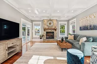 6 Suntaug St, Lynnfield, MA 01940 - Photo 14