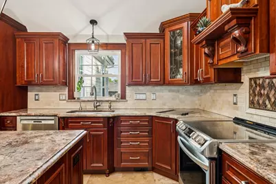 6 Suntaug Street, Lynnfield, MA 01940 - Photo 10